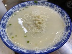 -雪琴面馆富安特色鱼汤面(城中花园店)