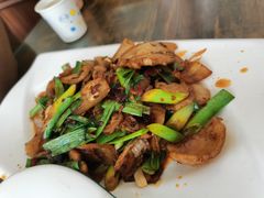 -八美镇邛崃土地坡饭店