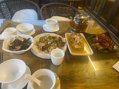 -隔壁老王·家常云南菜(花巷店)