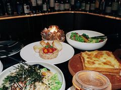 -wineapp葡萄酒餐吧(外滩金融中心店)