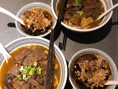 -粉吖吖·邵阳米粉(体育西路店)
