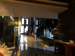 -唐拉雅秀酒店-西锦汇空中BBQ·思创餐厅