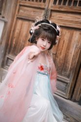 -一揽芳华汉服旗袍体验馆(拙政园店)