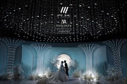 -MANLI BRIDAL婚纱