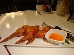 鲜虾胶酿脆皮鸡翅-港丽餐厅(杭大店)