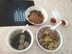 -华威达牛庄(黄埔大道西店)