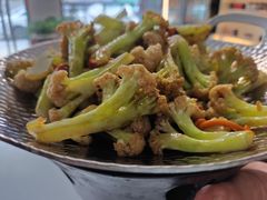 -天天向上素食餐厅(五台山店)