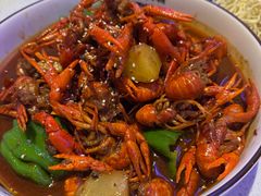 -红盔侠小龙虾(海宁银泰店)