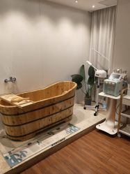 -EC BEAUTY易思美容