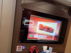 -唯爱KTV聚会餐厅(仙林东城汇店)