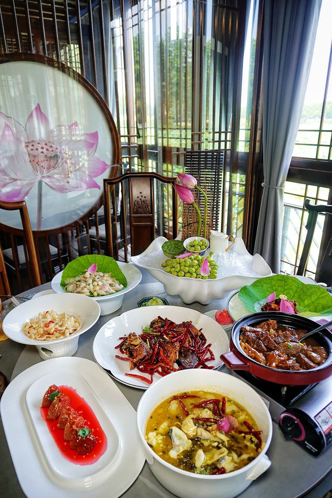 东湖最美的荷花主题餐厅一定不要错过啦!