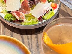 伊比利亚火腿蔬菜沙拉-Calix&Lay's(新天地店)