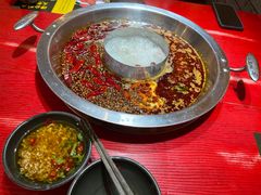 -谭鸭血老火锅文化路店