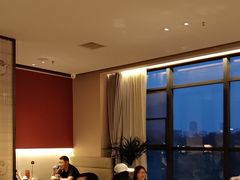 -鸽子侯·家宴·平价海鲜(绿地店)