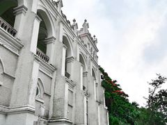 -香港大学