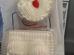 -红宝石·鲜奶小方·海派西点房(南翔店)