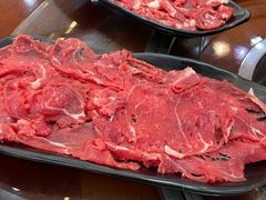 -闽粤一牛潮汕牛肉火锅