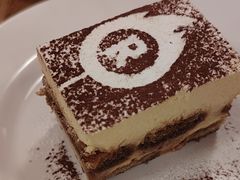 -城市大道红炉披萨烘焙坊