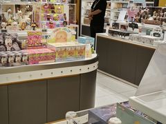 -泡泡玛特POPMART(万达店)