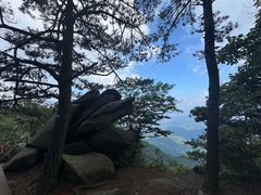-罗田薄刀峰风景区