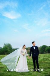 -雪中彩影婚纱摄影·微光艺术中心