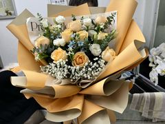 -亭亭鲜花店(中山北路店)