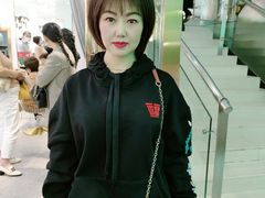 -LAQUEEN 时尚健康假发(万象城总店)