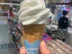 鲜奶冰淇淋-盒马鲜生(宝地店)