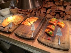 -松山湖凯悦酒店·Café自助餐厅·周末火舞秀表演