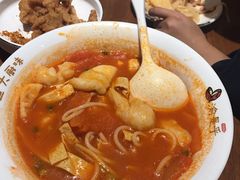 -渝是乎酸菜鱼(龙旗购物中心店)