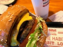 -The Habit Burger Grill 哈比特汉堡(复兴soho店)