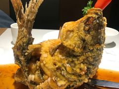 糖醋鲤鱼-闫府私房菜·百年鲁菜(恒隆店)