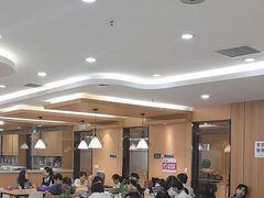 -沃尔得国际英语(泉城路校区)