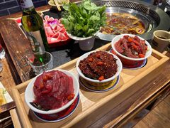 -唇辣号重庆老火锅(燕郊鑫乐汇店)