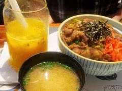 肥牛盖饭-静香HOUSE·全时段融合餐厅(七星欢乐颂店)