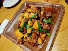 -隔壁老王·家常云南菜(花巷店)
