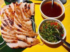 泰式猪颈肉-瓦城泰国料理(芮欧百货店)