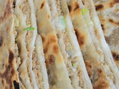 -溢心园香河肉饼总店