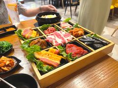 -韩国屋炭火烤肉(时代广场店)