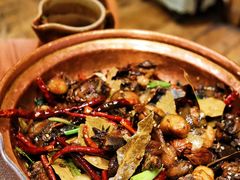 -老滇山寨•云南特色菜•地方菜•民族风情歌舞表演(金碧店)