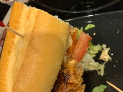 -The Habit Burger Grill 哈比特汉堡(爱琴海店)