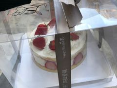 -爱上花开·蛋糕·安佳动物奶油轻奢私人定制(凯德店)