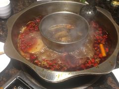 -小天鹅火锅·一线江景洪鼎旗舰店(洪崖洞店)