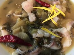 酸汤黑鱼片-席家花园(巨鹿花园店)