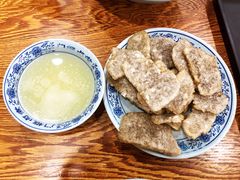 老北京炸灌肠-门框胡同百年卤煮(新街口店)