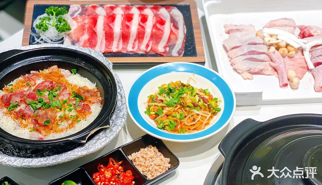 中山探店|冬天要吃热腾腾的正宗椰子鸡