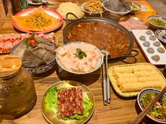 -旧街市鲜货老火锅(大光路店)