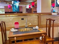 -沸炉重庆老火锅(军事博物馆店)