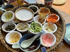 -包整·丝娃娃(一览甲秀楼风景店)