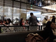 大堂-捞王锅物料理(上海世茂广场店)